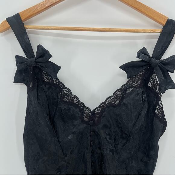 Victoria’s Secret Vintage Gold Tag Lace Bows Black Bodysuit Teddy Size Medium - Picture 2 of 12